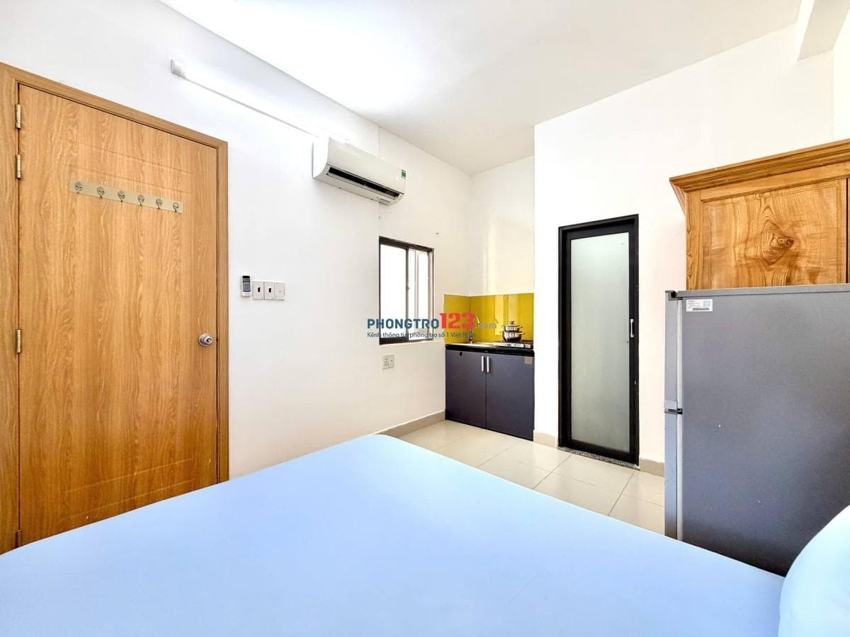 PHÒNG TRỌ CỬA SỔ THOÁNG FULL NỘI THẤT TẠI XÔ VIẾT NGHỆ TĨNH GẦN HÀNG XANH, ĐH GTVT, FTU, HUTECH